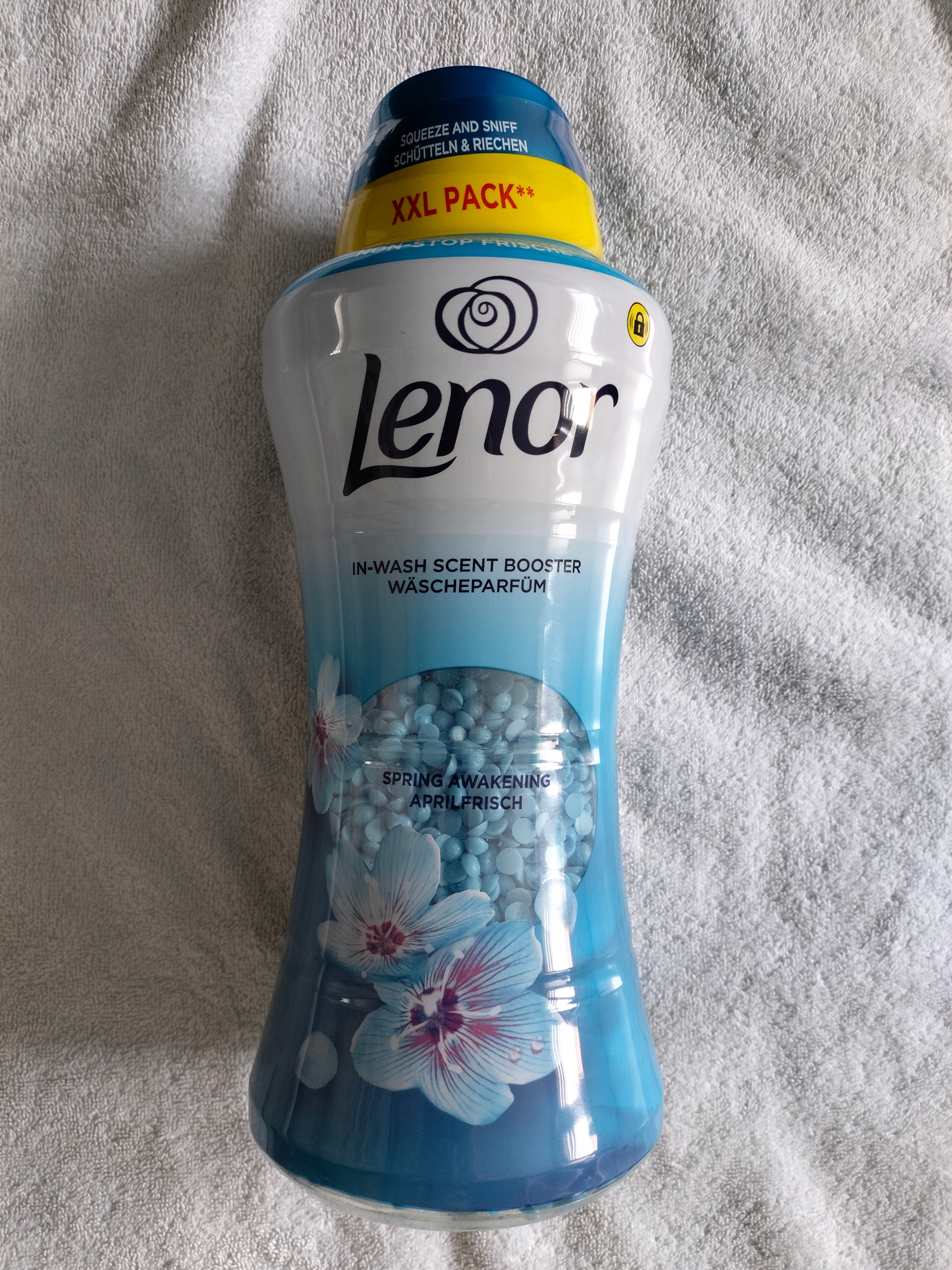 LENOR Perełki do prania UNSTOPPABLES Spring Awakening 735g - obrazek 2